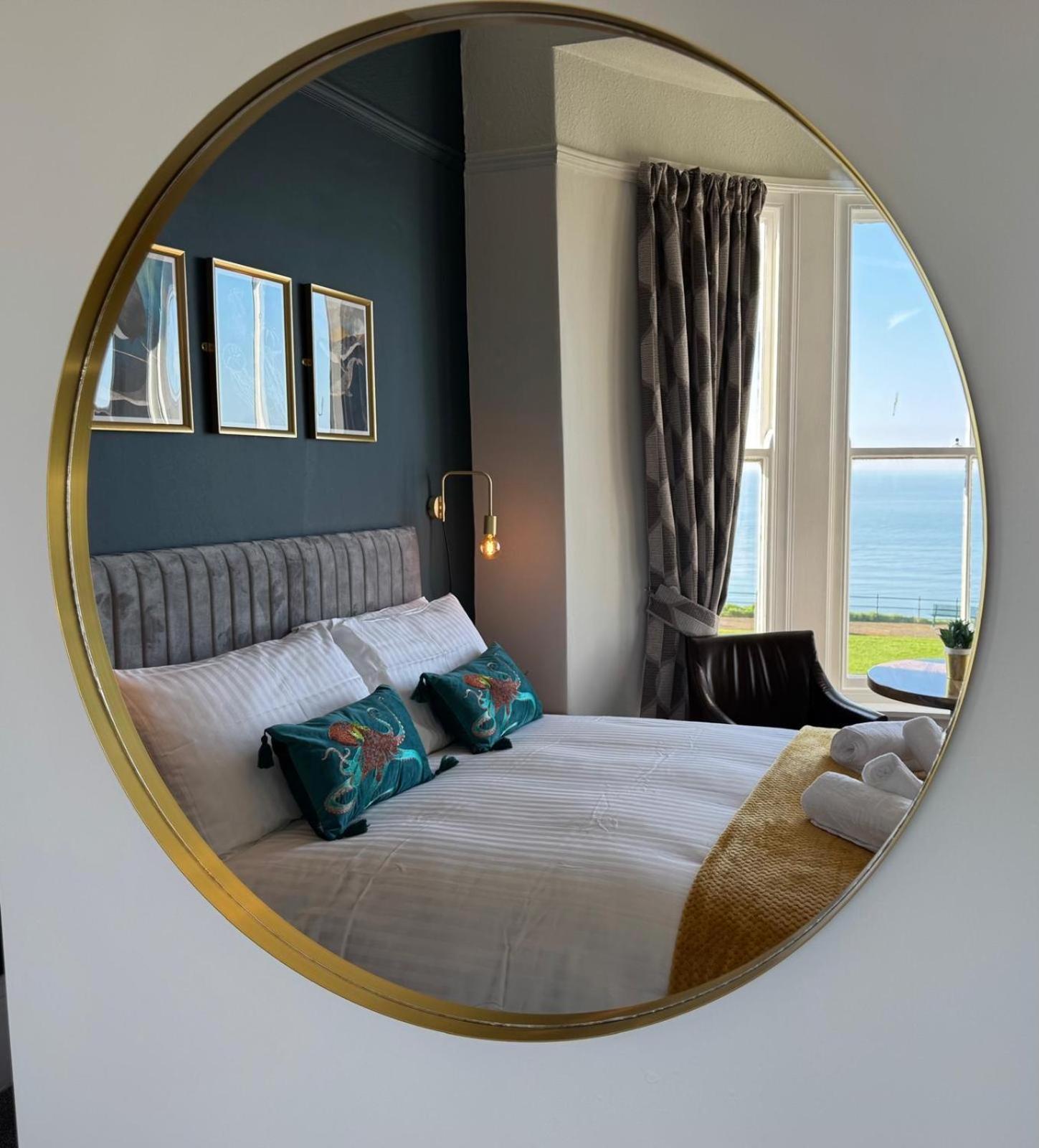 The Rockside Bed and Breakfast Scarborough Exteriör bild