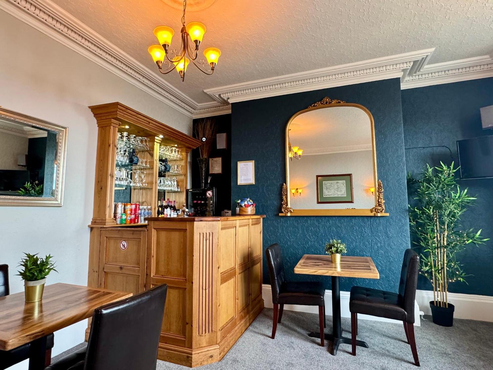 The Rockside Bed and Breakfast Scarborough Exteriör bild