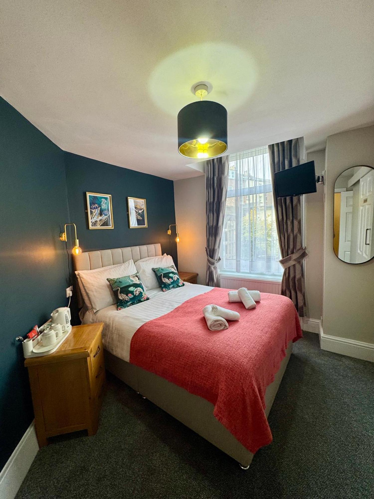 The Rockside Bed and Breakfast Scarborough Exteriör bild