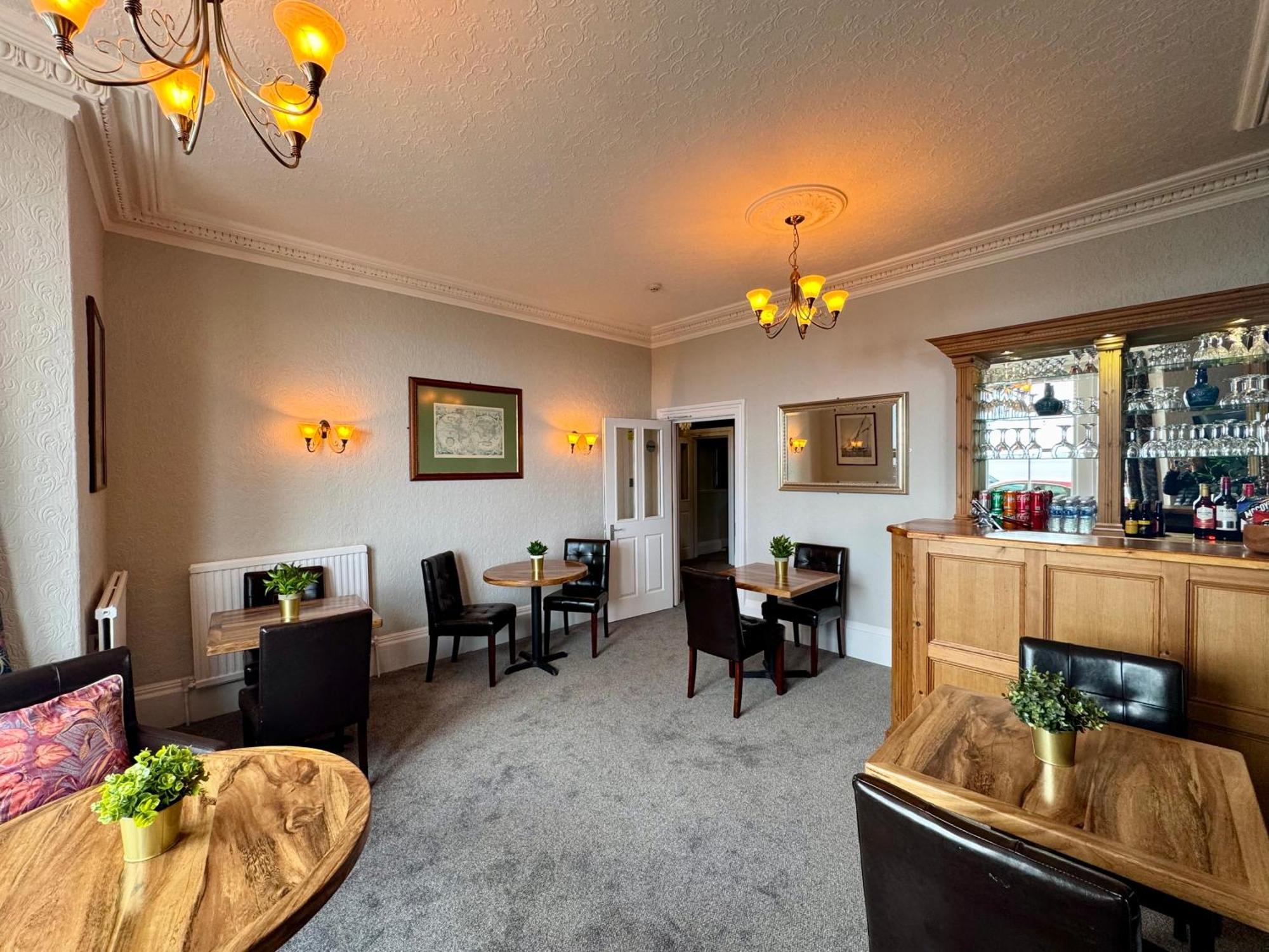 The Rockside Bed and Breakfast Scarborough Exteriör bild