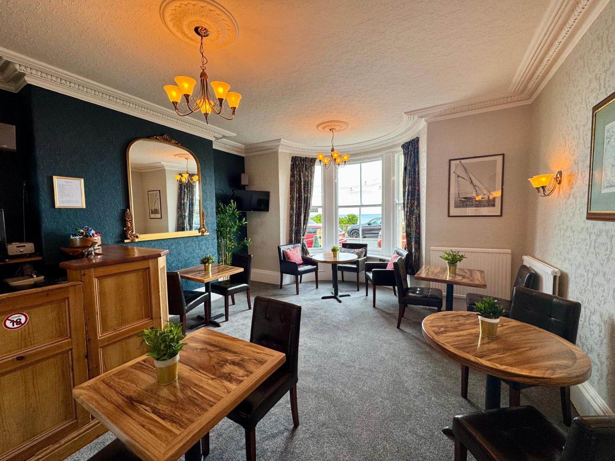 The Rockside Bed and Breakfast Scarborough Exteriör bild